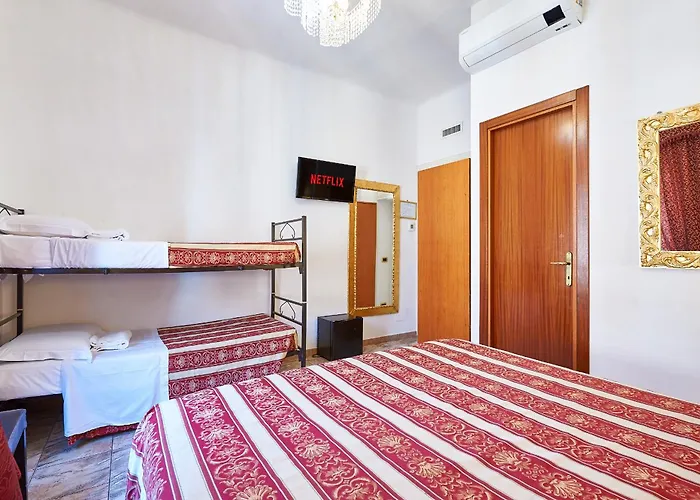 Virginia Hotel 2*
