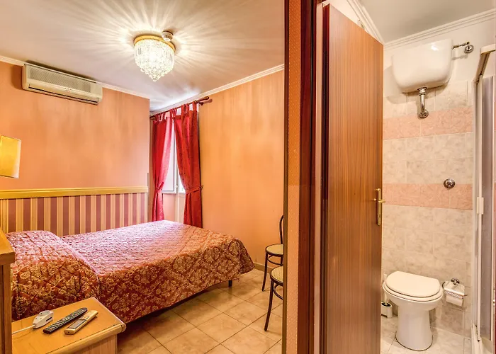Virginia Hotel